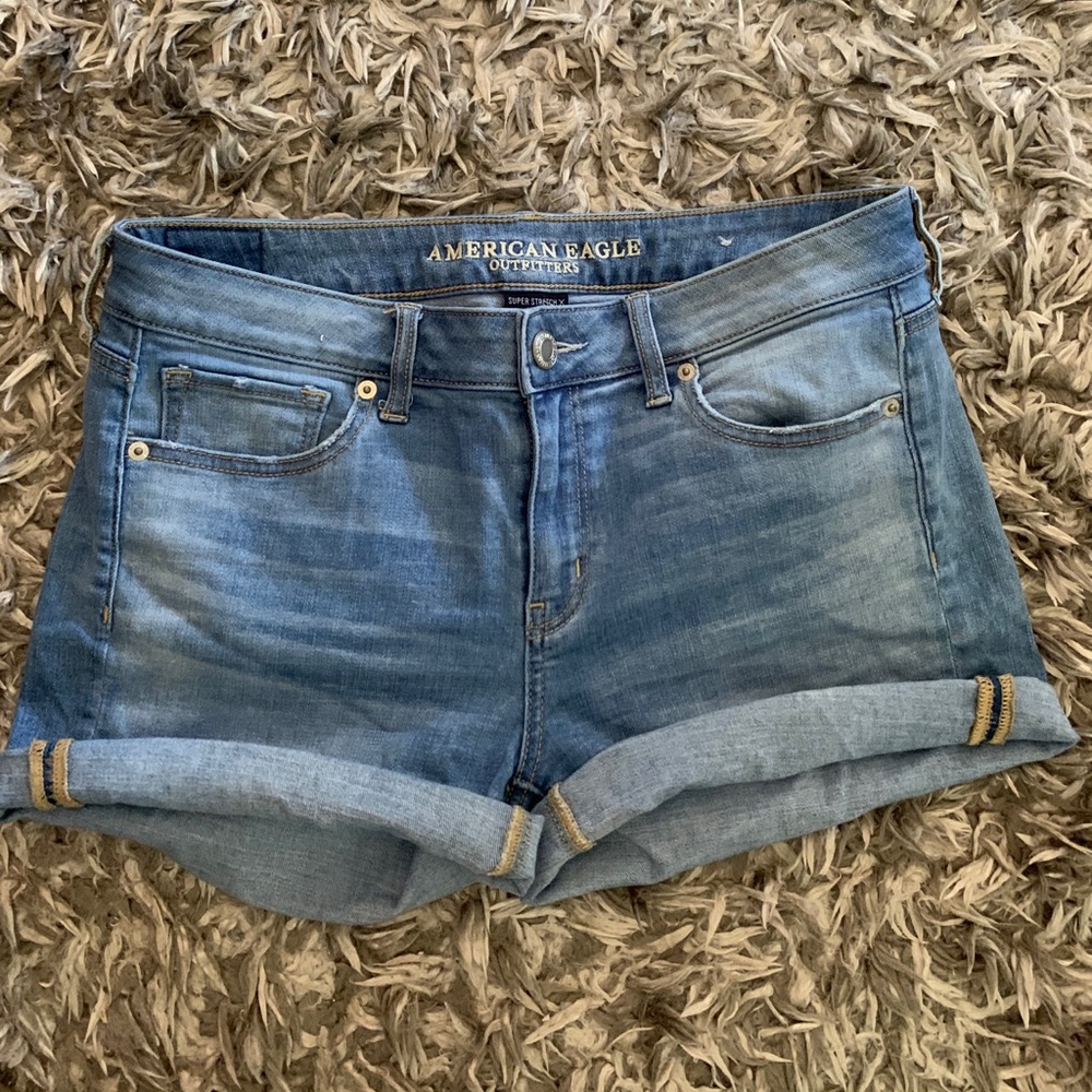 AMERICAN EAGLE SHORTS